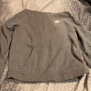 nike sweatshirt